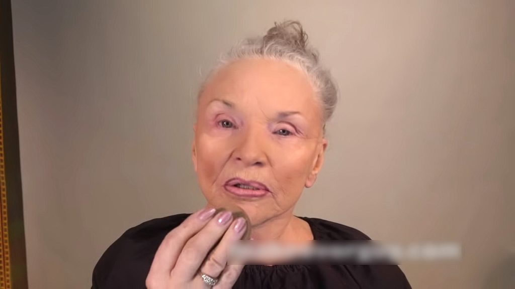 A Wonderful Video Of An 80 Year Old Woman Stunned Internet Users With Her Makeup She Surprised