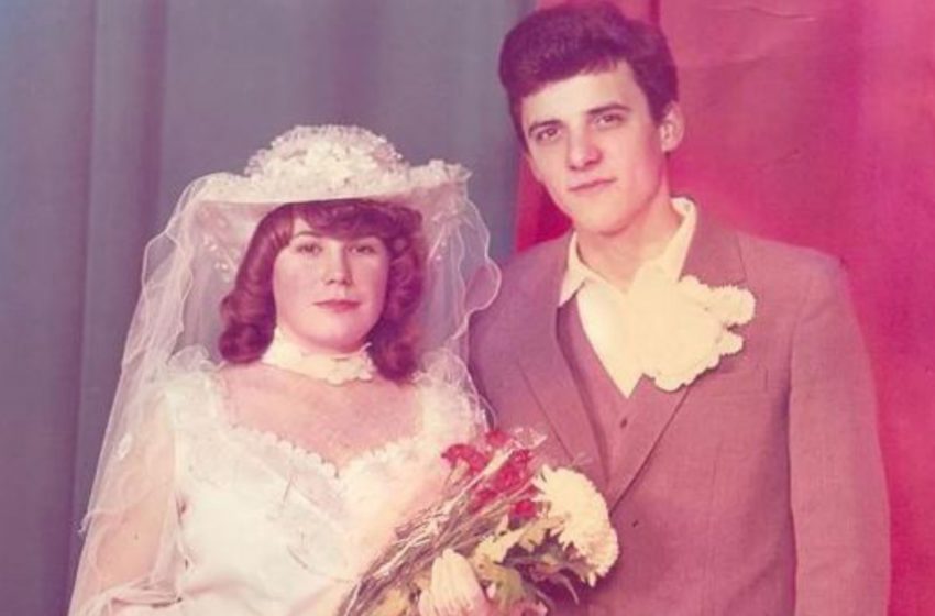  Here’s what fashionable wedding dresses looked like more than 50 years ago