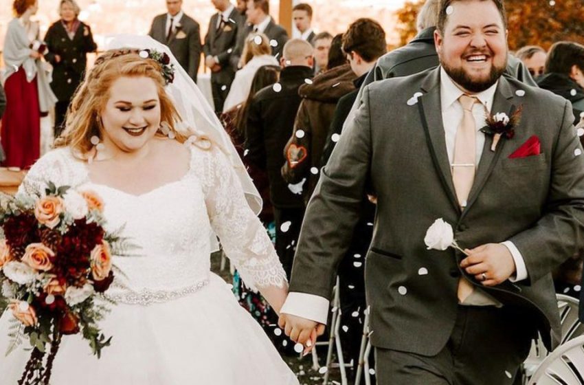  The couple lost 200 pounds in a year and shared their new photos