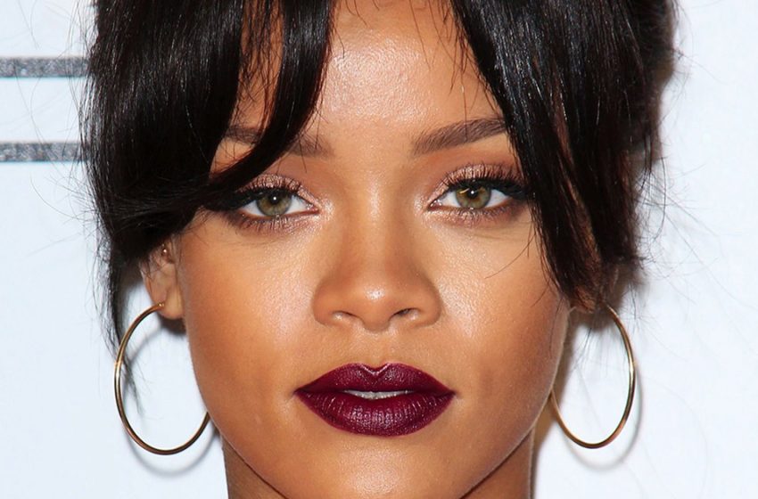  You can’t even believe it’s Rihanna: The paparazzi showed the star after childbirth on vacation