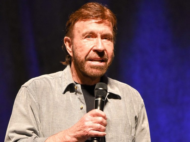 Chuck Norris is 82 years old! How does the legendary actor look and ...