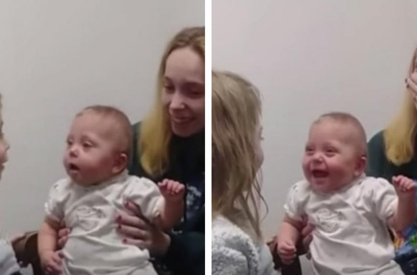  The baby was given a hearing aid and for the first time she heard her sister’s voice. This reaction is priceless