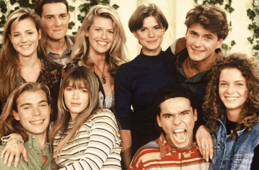  «Helen and the boys»: what the actors look like after 25 years and what they do now