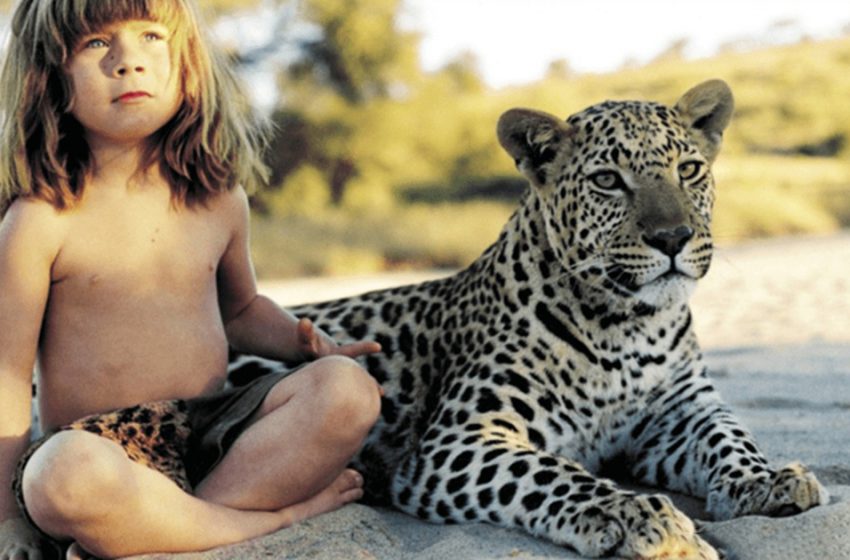  What does the Mowgli girl look like now, who lived among animals for 10 years