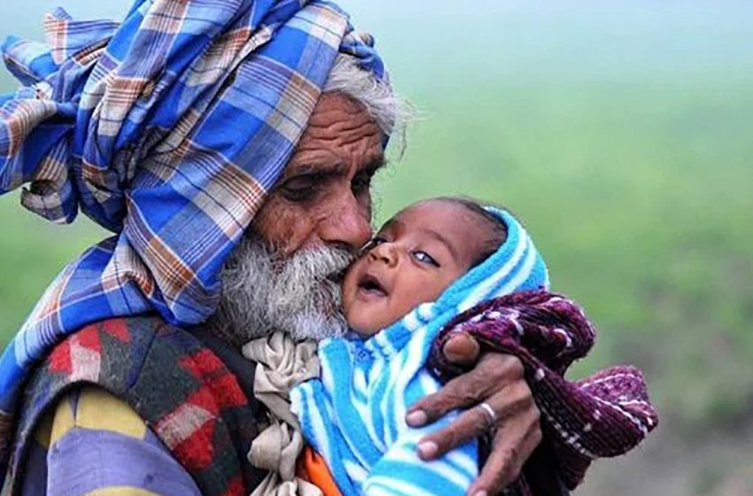  Il destino del padre più anziano del mondo, il cui primo figlio è apparso all’età di 94 anni