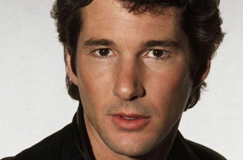  La stella carina è diventata un vecchio nonno: Il bell’attore Richard Gere è stato fotografato in vacanza