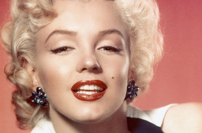  Sognava di diventare madre: Foto rare di Marilyn Monroe incinta