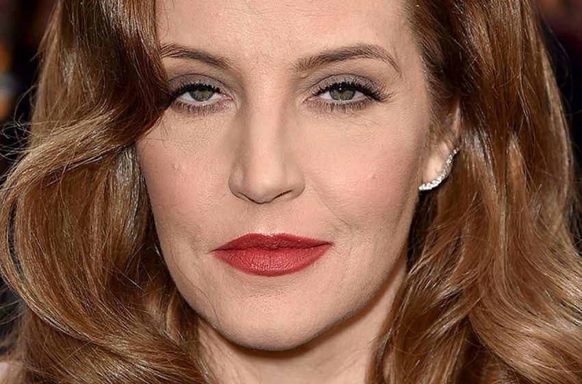  Eran appassionati di vestirsi e recitare da bambini : Cosa fanno e com’è l’aspetto ora dei gemelli di Lisa Marie Presley