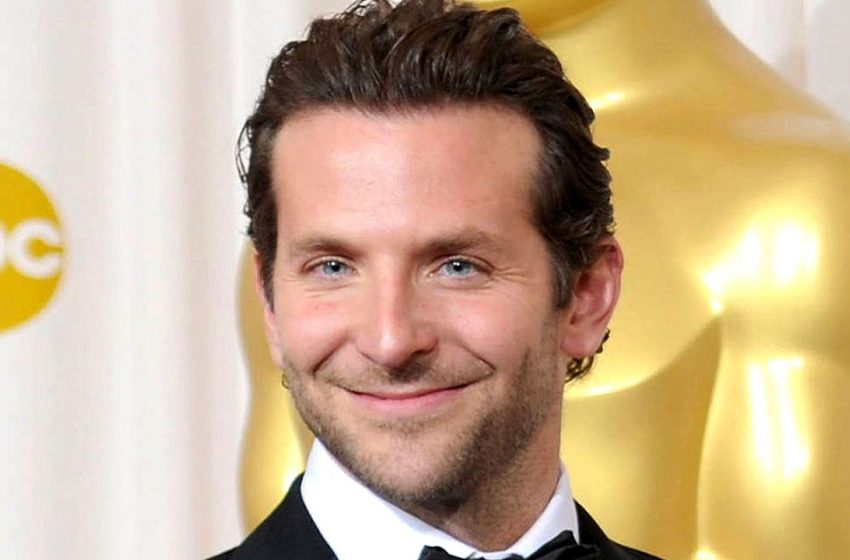  «Nuovo giorno, nuova passione»: un Bradley Cooper ringiovanito è stato avvistato in una passeggiata a New York