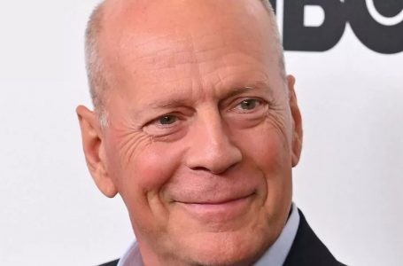 «L’ultimo Natale di cui si ricorda di me»: la figlia di Bruce Willis ha mostrato suo padre che ha perso la memoria