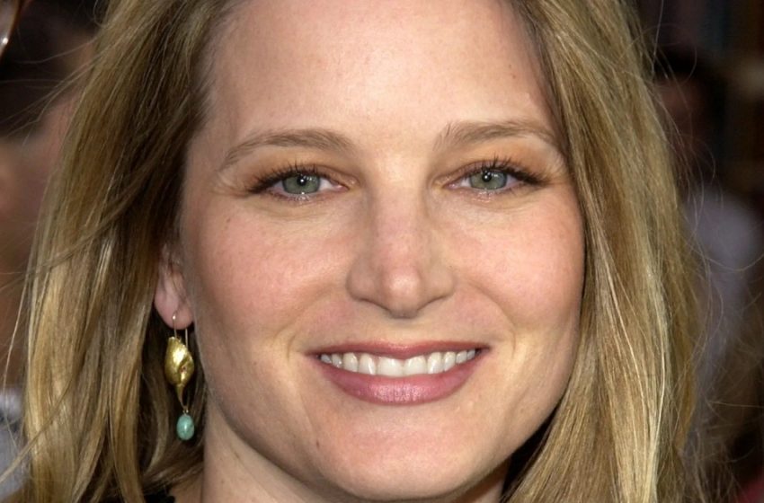  «Perché è invecchiata così tanto?»: La star degli anni ’90, Bridget Fonda, ha lasciato i fan sbalorditi con il suo aspetto!