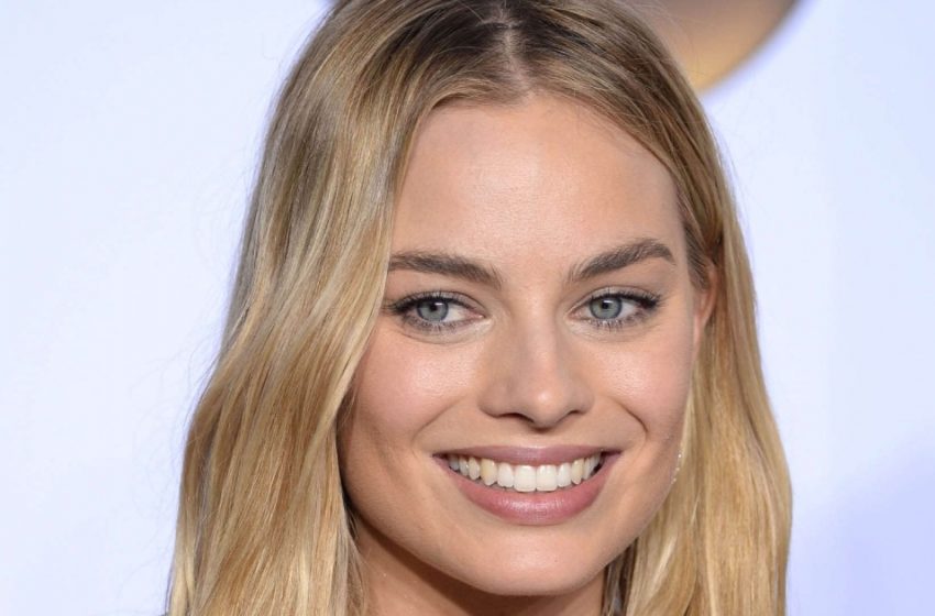  «Foto Vergognose della Star»: I Paparazzi Hanno Mostrato Margot Robbie in un Body Bianco Bagnato!