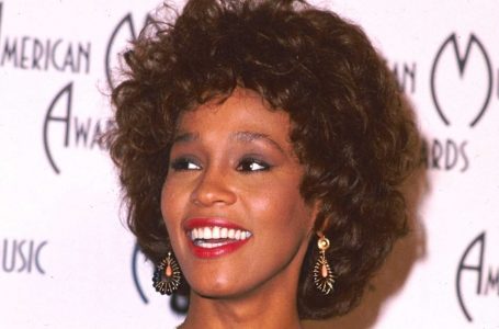 «Ha Perso Tutto e È Morta a Soli 48 Anni»: Il Triste Destino di Whitney Houston e sua Figlia!