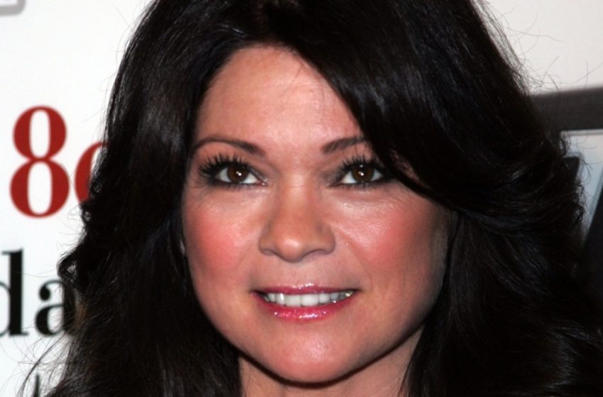  Valerie Bertinelli e la sua nuova storia d’amore con un uomo «speciale»: con chi ha trovato l’amore la star dopo il divorzio?