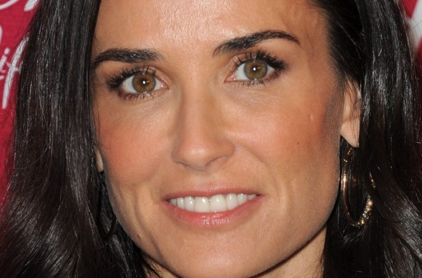  “Buon compleanno, Bruce”: Demi Moore Ha Augurato al Suo Ex-Marito e Ha Condiviso Una Nuova Foto Di Un Attore Gravemente Malato!