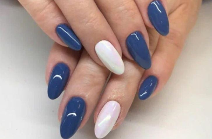  «Come dovrebbe essere una manicure per signore anziane? Una selezione delle opzioni più eleganti per le donne over 50!»