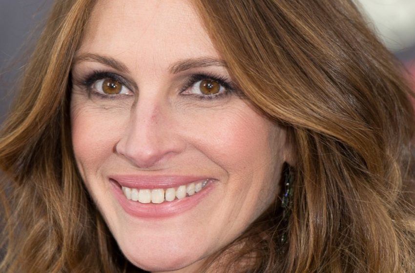  Una Sola Foto Ha Fatto Sensazione in Rete: Julia Roberts è Stata Fortemente Criticata per Essere Terribile e Irriconoscibile!