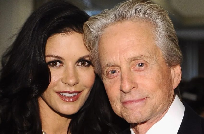  La coppia star ha fatto gli auguri alla loro figlia per il 21° compleanno con un messaggio toccante: come appare l’erede cresciuta di Catherine Zeta-Jones e Michael Douglas?