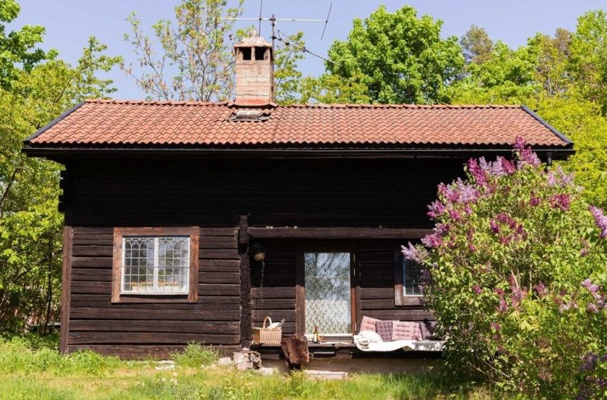  Da una Vecchia Casa in Legno a una Ultra-Modern: Una Donna Ha Ristrutturato la Sua Casa del 1957 e Ha Sorpreso Tutti con il Risultato!