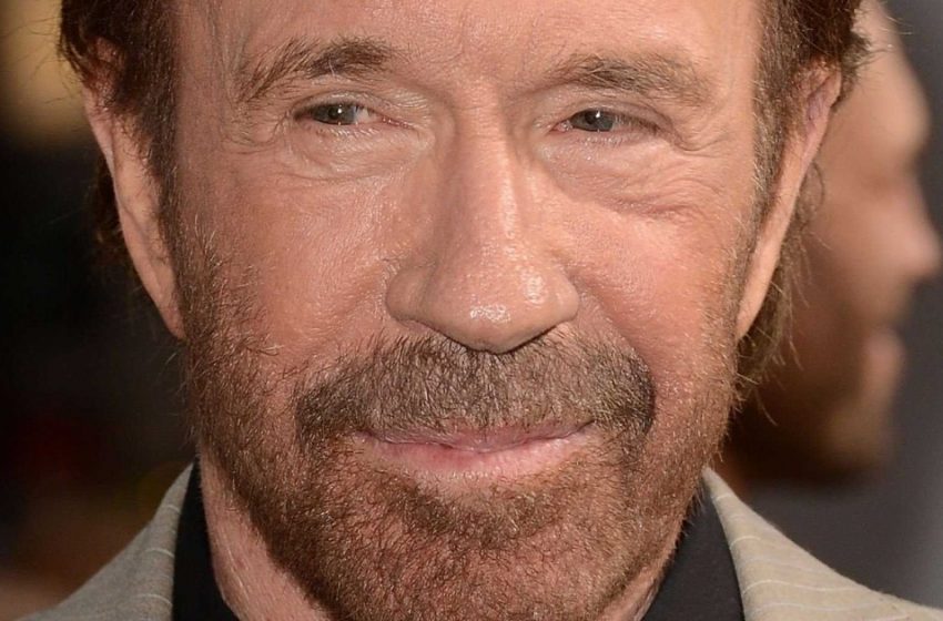  “Devo Il Mio Successo Nella Vita A Una Sola Persona: Mia Madre”: Come È Ora La Mamma Di Chuck Norris, Che Ha 102 Anni?