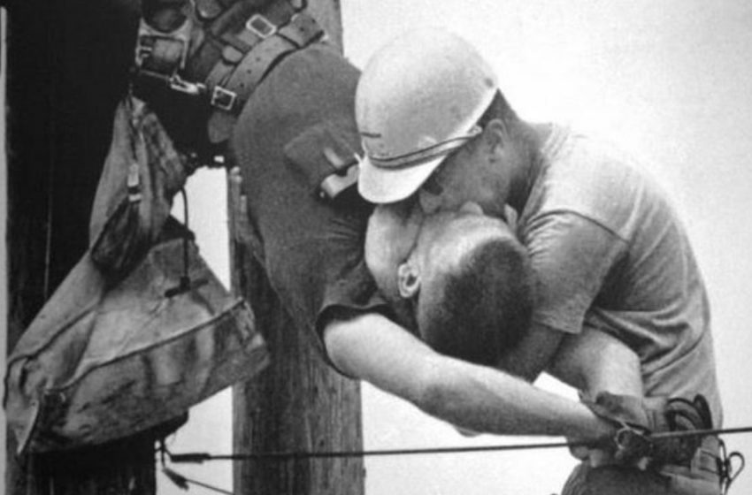  “Bacio della Vita” 1967: Dettagli e Storia della Famosa Fotografia!