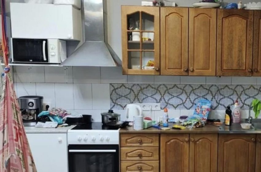  “Economico e Allegro”: La Ragazza Ha Ristrutturato la Sua Cucina per Sole 19 Dollari!