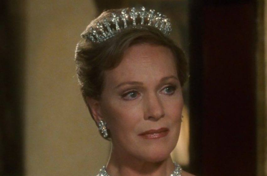  «Tutti ricordano la star di ‘Come diventare una principessa’: come appare ora l’88enne Julie Andrews?»