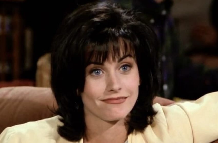  “In vacanza con sua figlia”: l’attrice di “Friends” Courteney Cox ha mostrato la sua figlia ormai adulta!