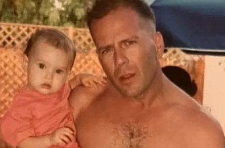 “Un Papà Speciale Per Le Sue Figlie!”: Le Mogli E Le Figlie Di Bruce Willis Hanno Mostrato Foto Rare Insieme A Lui!