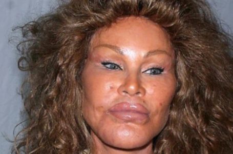 «Catwoman»: Jocelyn Wildenstein condivide una rara foto che svela il suo aspetto prima della trasformazione!