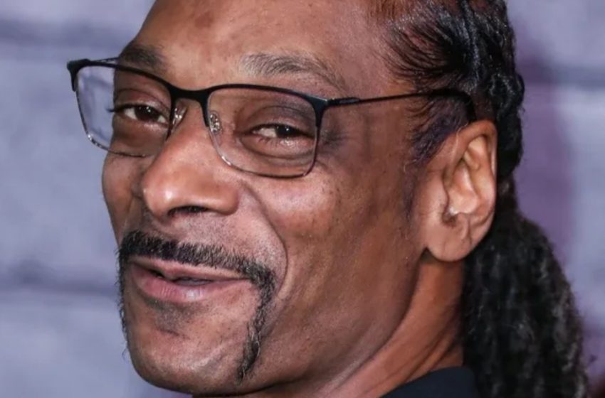  “Cori, la figlia di Snoop Dogg, 25 anni, sembra la gemella della mamma”: scopri il suo look mozzafiato!