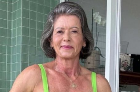 “Fisico Muscoloso e Corpo Tonico”: La Donna di 62 Anni Stupisce con la Sua Trasformazione!