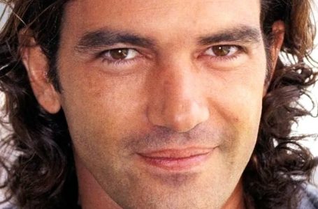 Antonio Banderas, 64 anni, stupisce con la sua fidanzata di 21 anni più giovane, ma non ha fretta di fare la proposta!