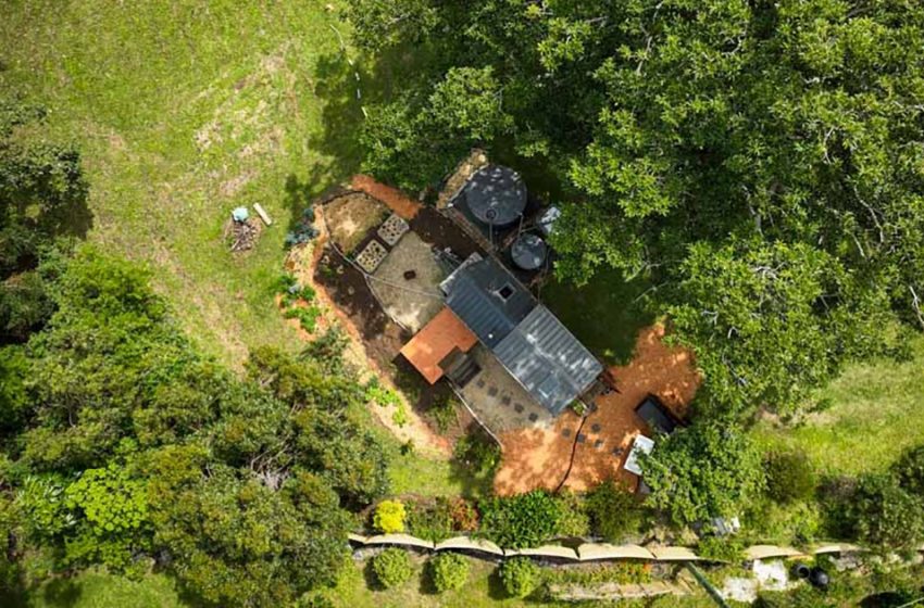 «Aveva solo 3.000 dollari»: una donna ha costruito una tiny house incredibilmente bella! Interessante — 27 novembre 2023 — lettura di 105.893 minuti