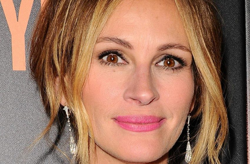 Julia Roberts non è più quella di una volta: paparazzi la immortalano più rotondetta in vacanza