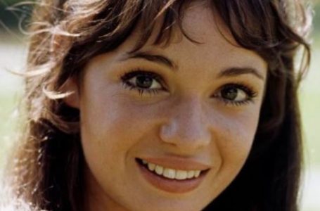 La leggendaria bellezza ha 78 anni e continua a conquistare cuori: riesci a indovinare chi è questa icona?