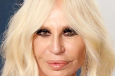 Allegra, Figlia di Donatella Versace — Una delle Donne Più Affascinanti e Ammirate di Oggi, Che Fa Girare la Testa Ovunque!: Come Appare Davvero?