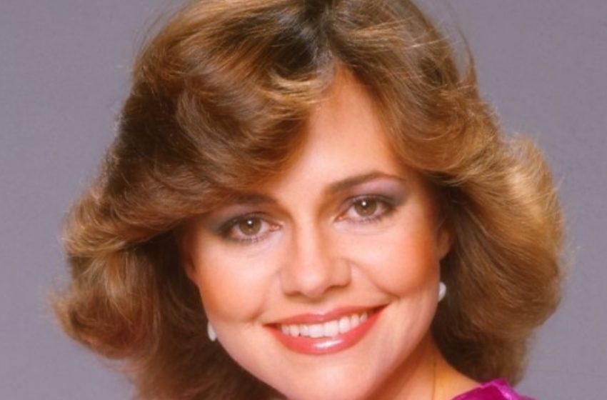 A 78 anni, Sally Field ha affrontato crudeli commenti “brutti” per il suo naturale invecchiare: come appare oggi?