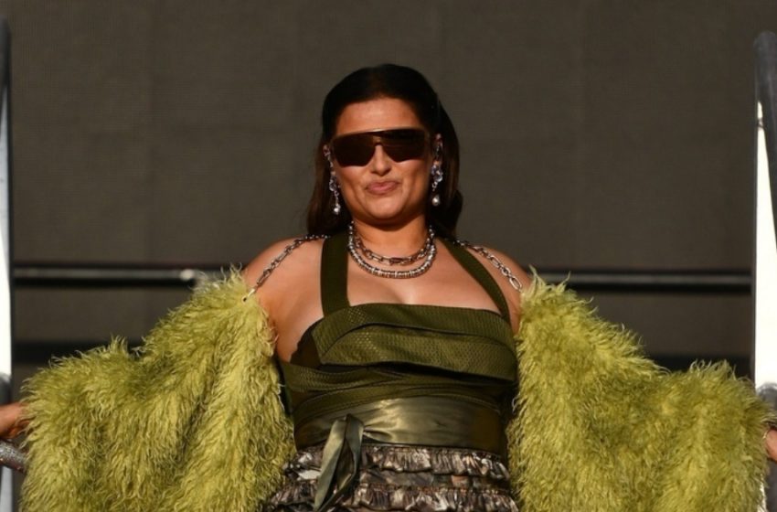  È già grande come una casa’: i fan fanno fatica a riconoscere Nelly Furtado dopo un notevole aumento di peso!»