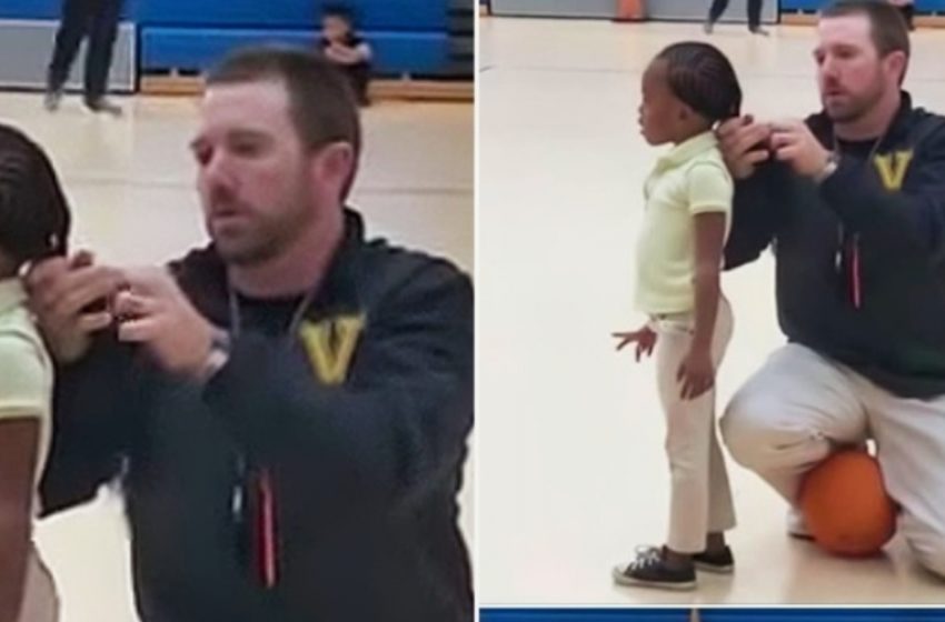  Ripreso dalla Telecamera: La Mamma Parla Dopo che l’Insegnante Condivide il Video del Coach che Lega i Capelli alla Figlia!